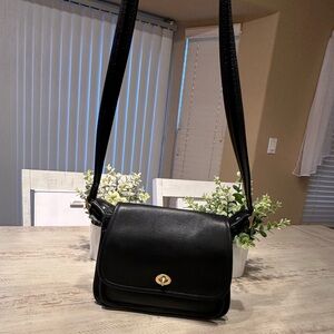 Vintage Coach Rambler